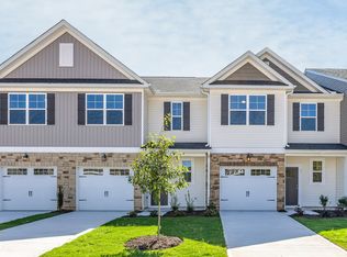 35 Fairwinds Dr, Lillington, NC 27546