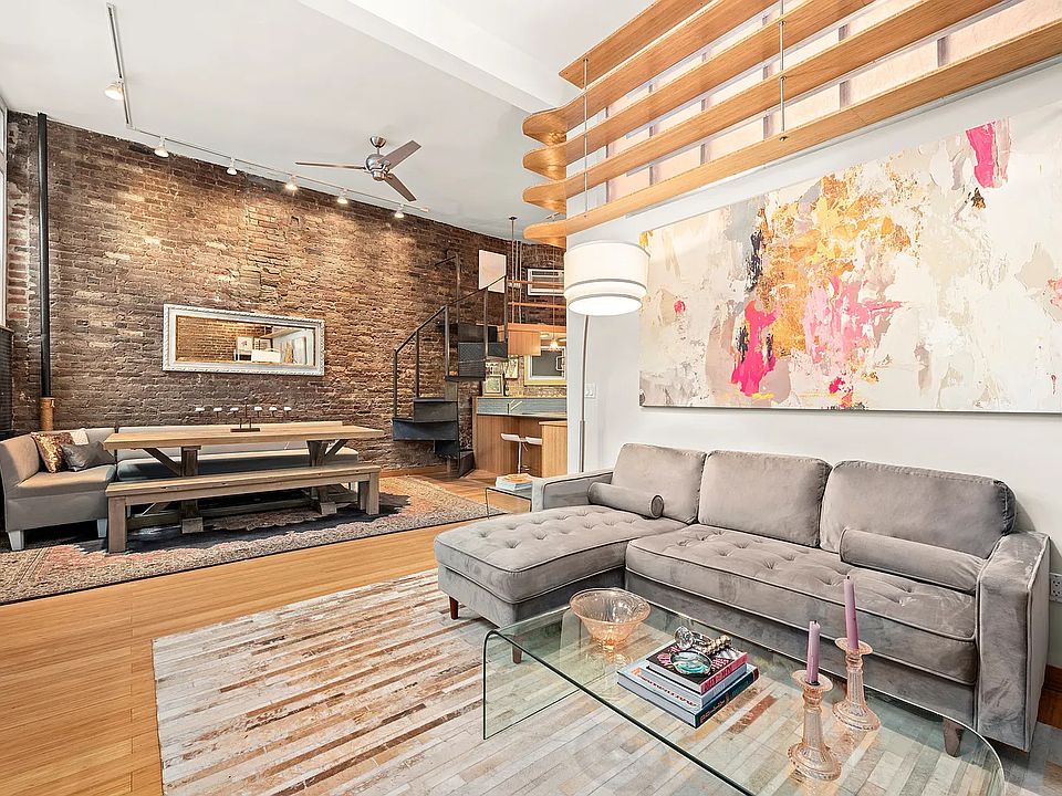 1st image of 92 Horatio St APT 1RS