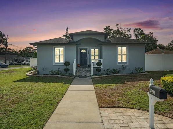 7807 N Packwood Ave, Tampa, FL 33604