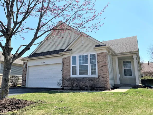 16106 Seneca Lake Cir, Crest Hill, IL 60403