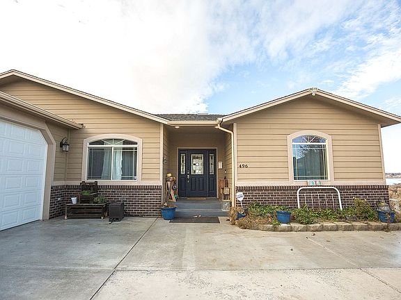 2nd image of 496 Viewmont Dr SE