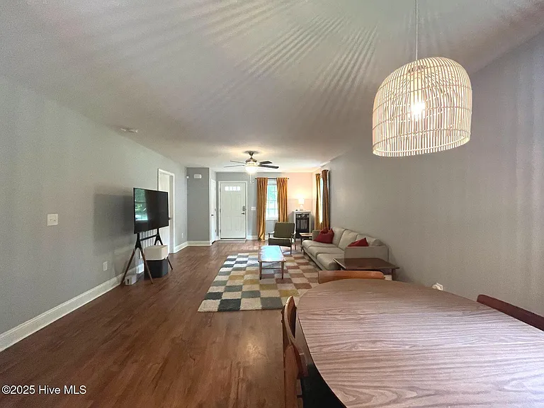 162 Midway Rd — Photo 8