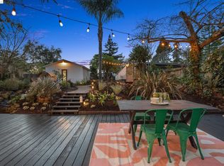 5801 Nottingham Dr, Oakland, CA 94611