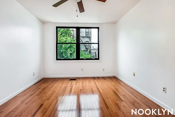 Rented by Nooklyn NYC LLC | media 10