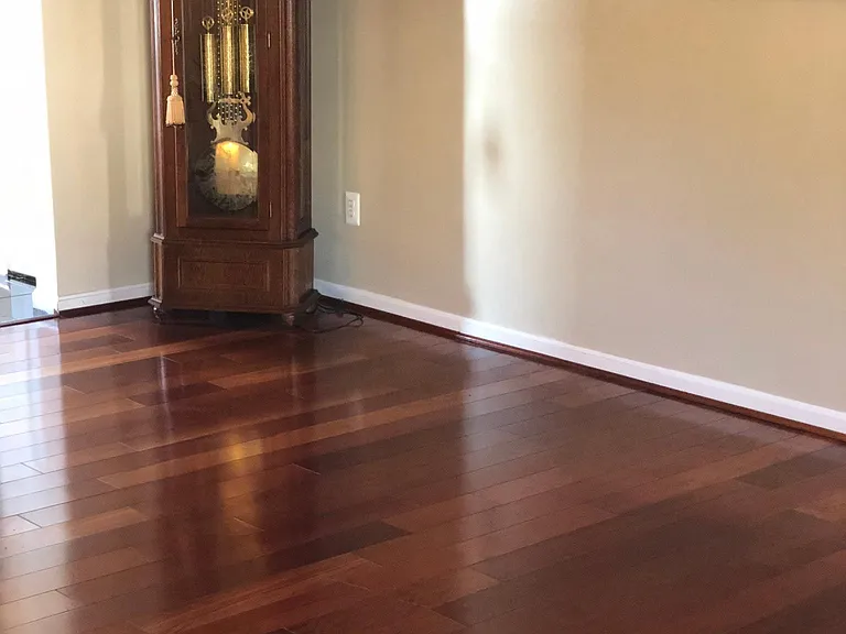 8165 Woodland Ln — Photo 3
