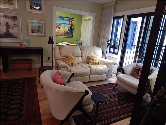 4th image of 130 4th Ave N APT 209