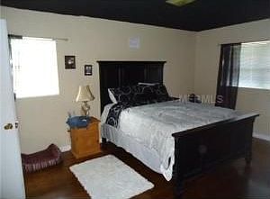4th image of 708 Sagamore St