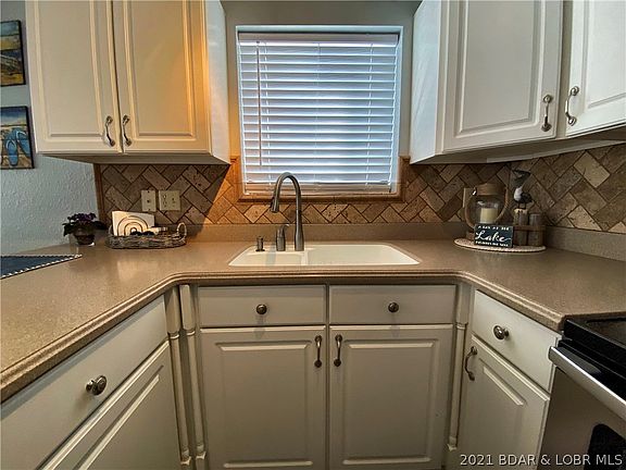 4th image of 103 Southwood Shores Pl #2D