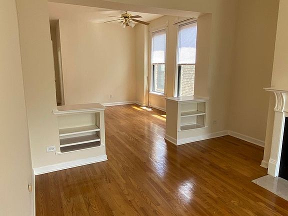 5th image of 2043 N Sheffield Ave #3F