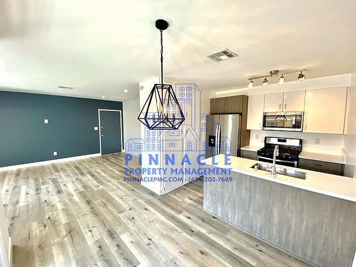 1st image of 750 N Inglewood Ave #6