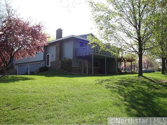 2nd image of 3592 Avon Ct