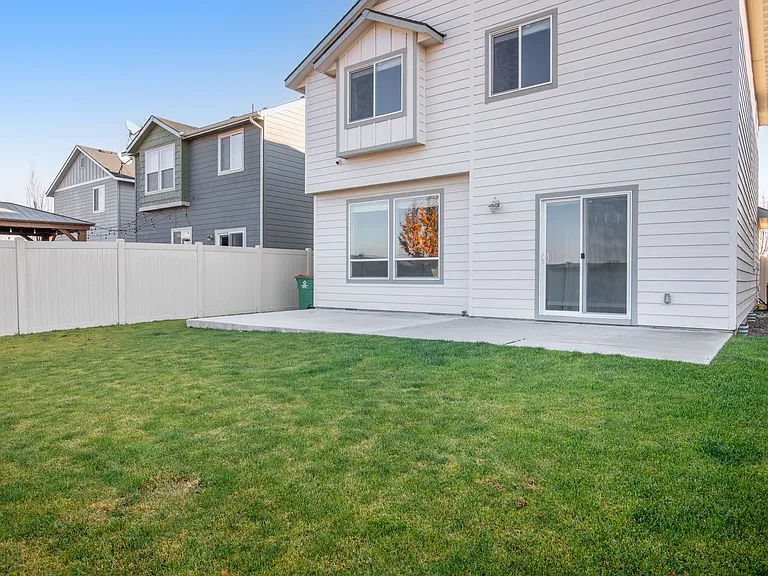 133 S Baraya Way — Photo 47