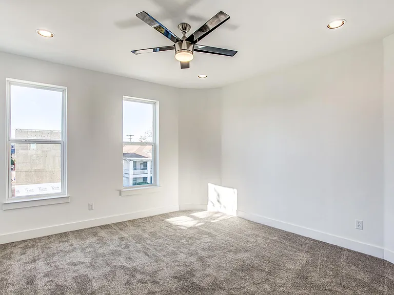 4632 Virginia Ave — Photo 11