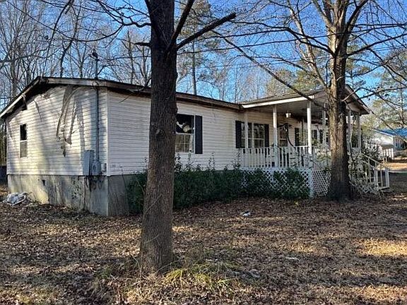 3rd image of 203 Nancy Dr