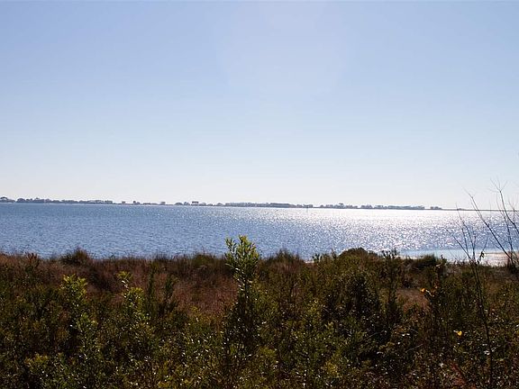 4th image of 7463L Soundshore Dr