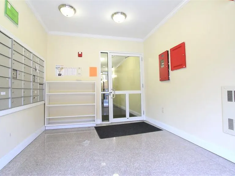 21 Brookline St #1 — Photo 8