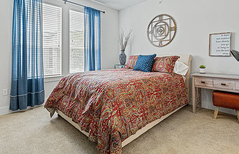 Hickory Creek Ranch Apartments — Photo 21