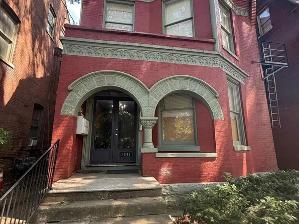 1241 S 1st St, Louisville, KY 40203