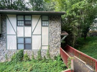 1363 Overlook Cv SE, Smyrna, GA 30080