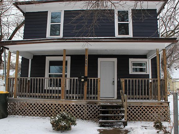 2nd image of 1415 Ross St