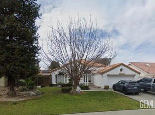 8501 Tamworth St, Bakersfield, CA 93313