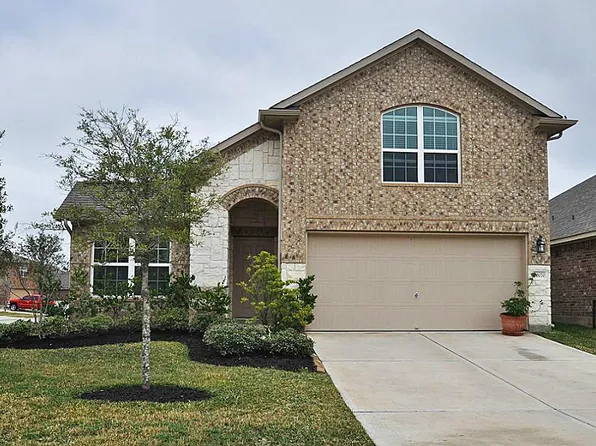 30070 Walden Farms Ln, Brookshire, TX 77423