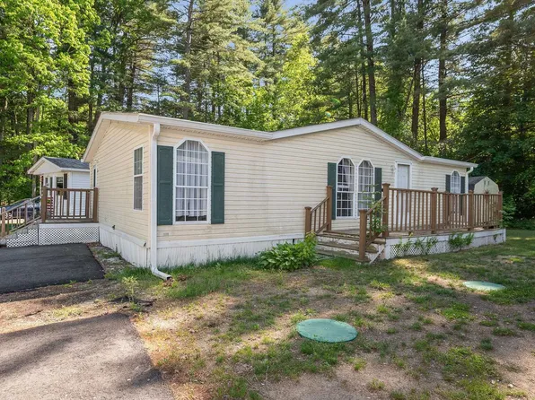 3 Robyn Court, Litchfield, NH 03052