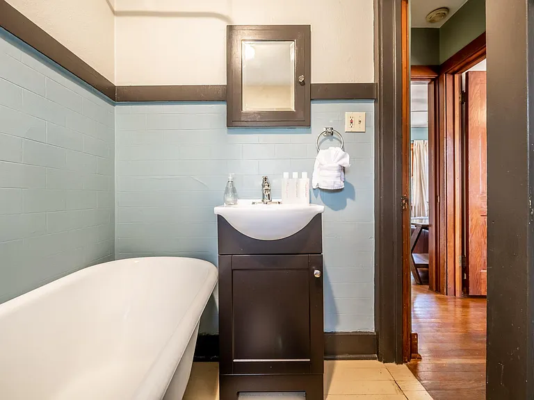 1214 N Wahsatch Ave — Photo 12