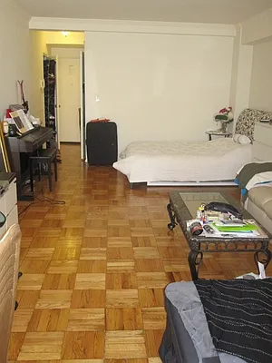 Rented by City Connections Realty | media 15