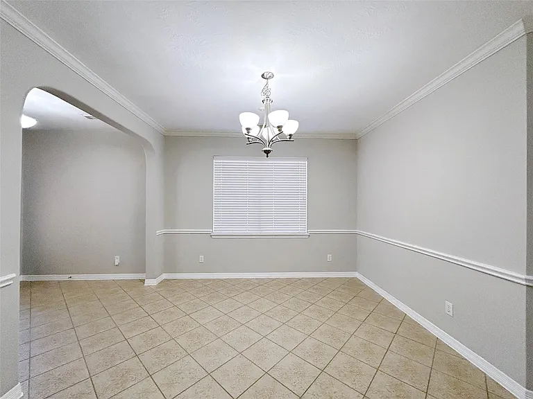 5523 Baby Blue Ln — Photo 15