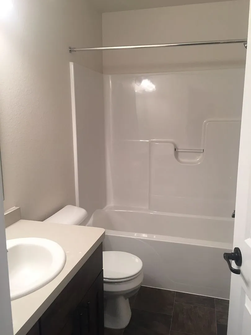 3 Bed 3 Bath Twin Home — Photo 3