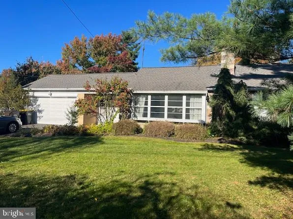 1242 Horsham Rd, Ambler, PA 19002
