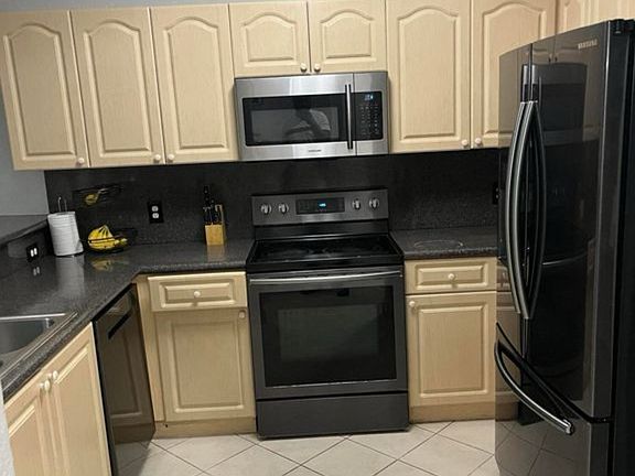 2nd image of 2238 Shoma Dr