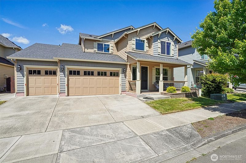 3rd image of 9504 NE 104th Way