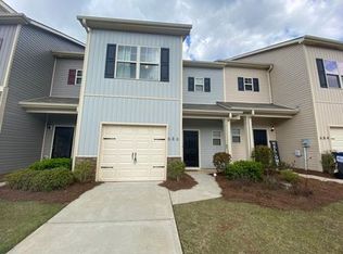 686 Oakside Pl, Acworth, GA 30102