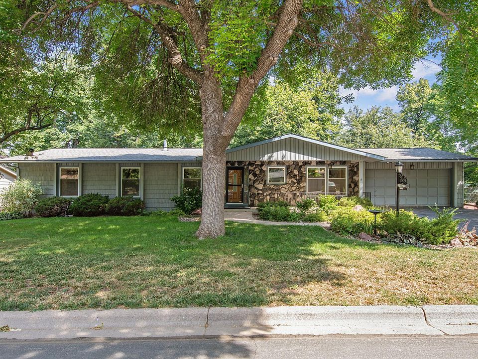 1st image of 3204 Barbara Ln