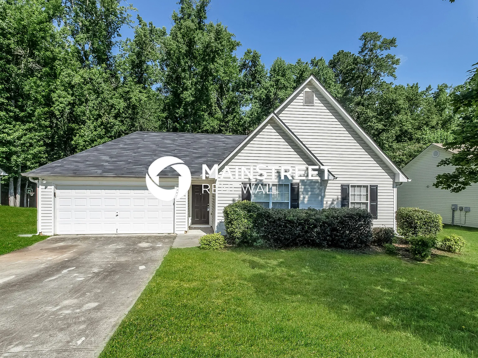 220 Wynfield Dr — Photo 1