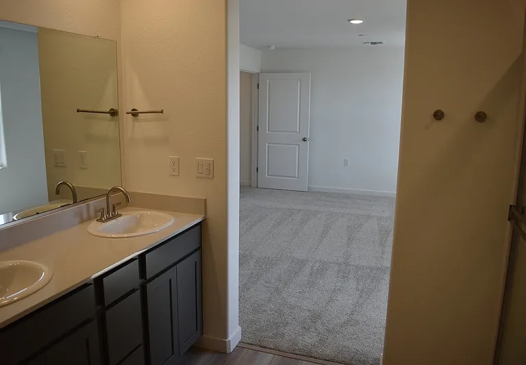 4752 Sami Jo Dr — Photo 36