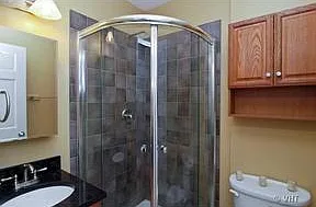 3046 W Franklin Blvd #3E — Photo 9