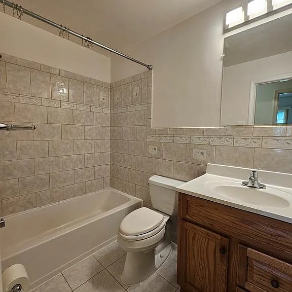 5683 Ravenel Ln — Photo 8