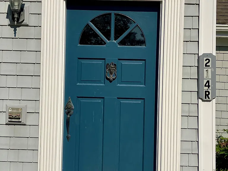 214R Highland Rd — Photo 2