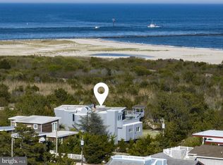 22 E 7th St, Barnegat Light, NJ 08006