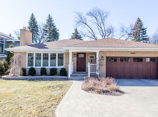 2819 Lake Ave, Wilmette, IL