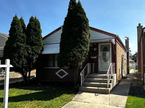 4733 S Lavergne Ave, Chicago, IL 60638