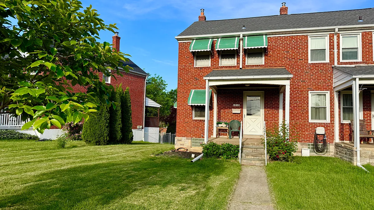 Building Photo - 1717 Northview Rd
