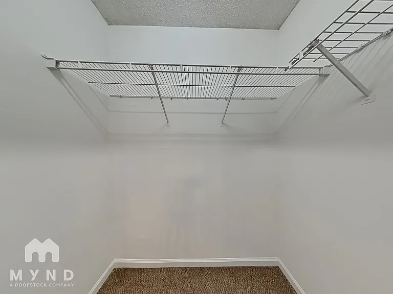 11527 Stewarts Crossing Dr — Photo 17
