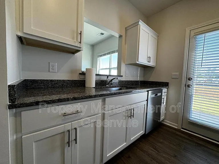 745 Embark Cir — Photo 4