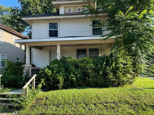 739 E Dubail Ave, South Bend, IN 46613