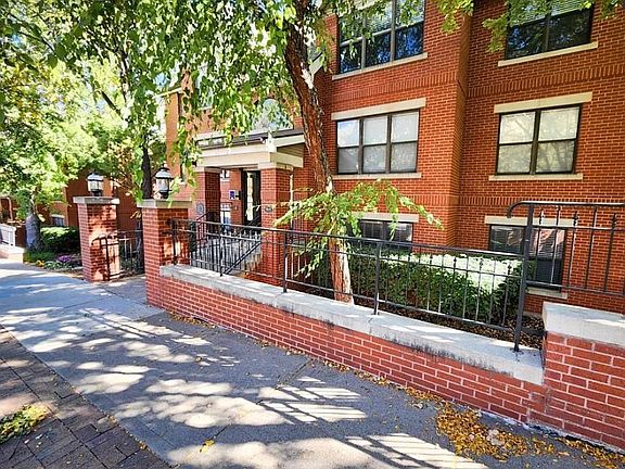 2nd image of 915 Washington St APT 203