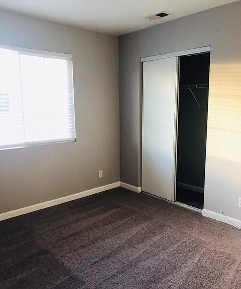 243 Webster Ave — Photo 3